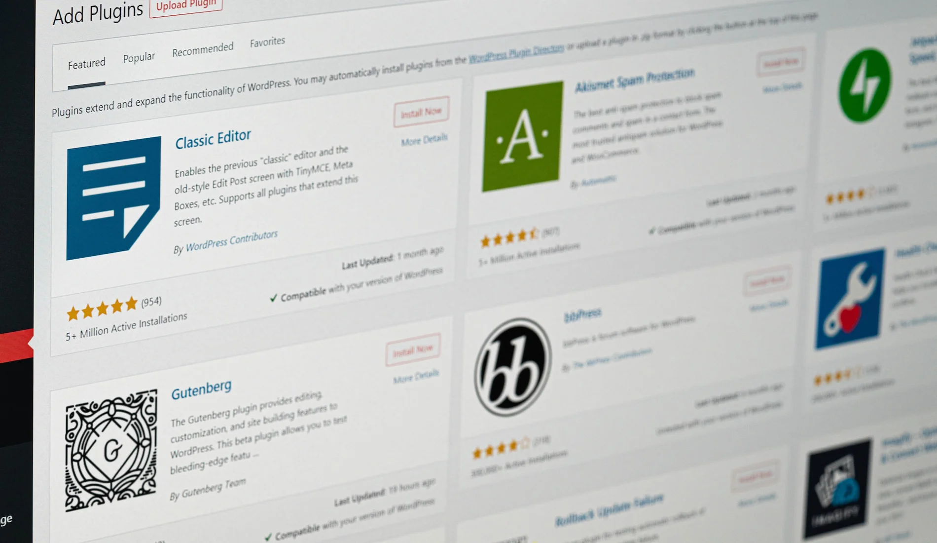 top 10 plugin wordpress